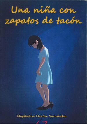 UNA NIÑA CON ZAPATOS DE TACON