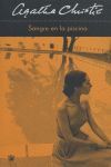SANGRE EN LA PISCINA